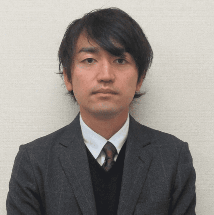 篠田 歩