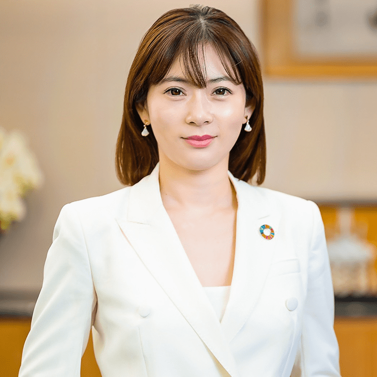 馬渕 磨理子